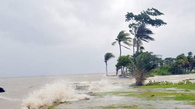 মৌসুমি বায়ুর প্রভাব পড়েছে পাঁচ বিভাগে