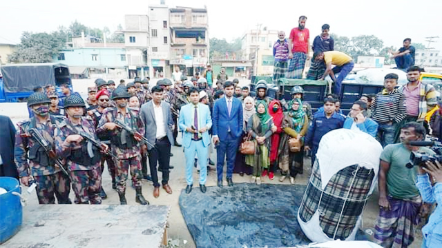 দরজায় কড়া নাড়ছে ৭ই জানুয়ারী