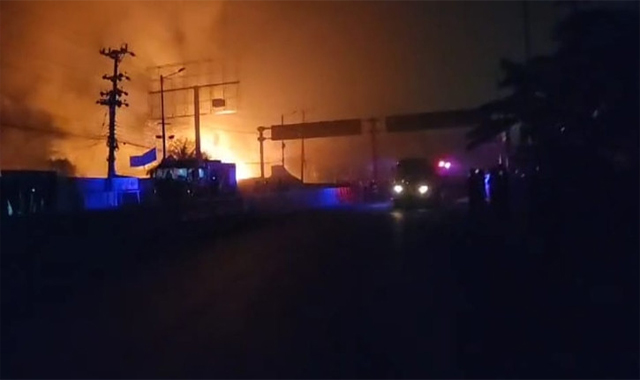 কক্সবাজারে সিএনজি ফিলিং স্টেশনে বিস্ফোরণ, বেশ কয়েকজন দগ্ধ