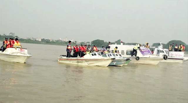 নিষেধাজ্ঞা অমান্য করে ইলিশ নিধন, বরিশালে ৮ জেলের কারাদণ্ড