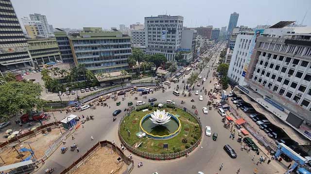 বৃষ্টির পরও ঢাকার বাতাস আজ ‘অস্বাস্থ্যকর’