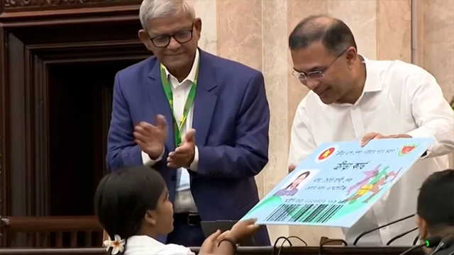 ক্রীড়াঙ্গনে নতুন দিগন্ত: জাতীয় ক্রীড়াবিদদের বেতনের আওতায় আনলেন প্রধানমন্ত্রী তারেক রহমান