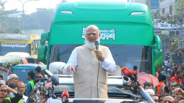 জামায়াতের নির্বাচনী বাস ব্যবহার করবে কর্মীরা, নয় আমির