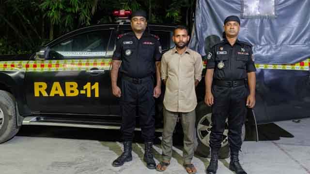 বেগমগঞ্জে ১৭ বছরের সাজাপ্রাপ্ত আসামি গ্রেপ্তার