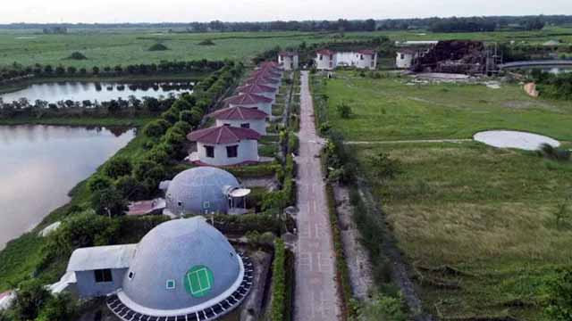 বেনজীরের সাভানা ইকো রিসোর্ট বন্ধ ঘোষণা