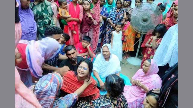 ‘বিয়ের আনন্দ করতে গিয়ে লাশ হয়ে ফিরছে, এই দুঃখ কোথায় রাখি’