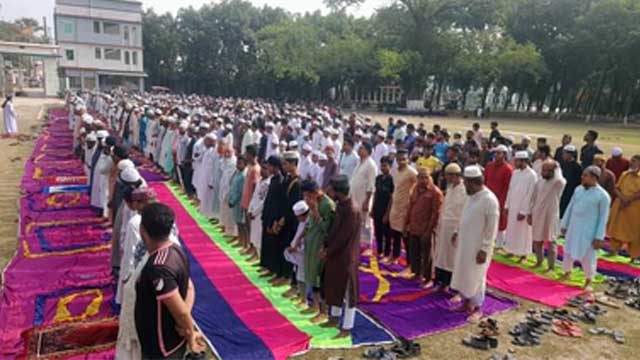 বগুড়ার শেরপুরে বৃষ্টির জন্য মোনাজাত