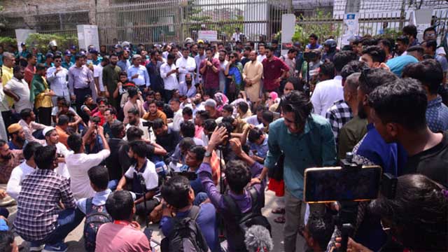 নির্বাচন হলে হাসিনার থেকেও বড় ফ্যাসিস্ট হবে বিএনপি