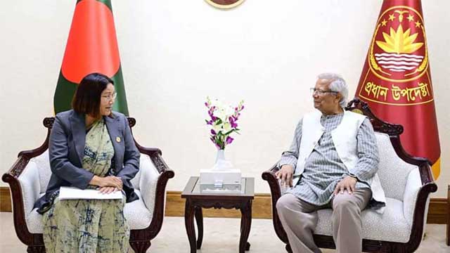 আঞ্চলিক অর্থনৈতিক সংহতি ও সহযোগিতার আহ্বান প্রধান উপদেষ্টার
