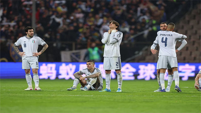 বিশ্বকাপ ব্যর্থতায় ইতালির ফুটবল প্রধানকে পদত্যাগের আহ্বান ক্রীড়ামন্ত্রীর