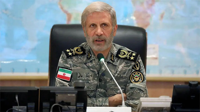 শত্রুরা স্থল হামলার চেষ্টা করলে একজনও যেন বাঁচতে না পারে