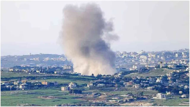 ইরানের পেট্রোকেমিক্যাল কারখানায় মার্কিন-ইসরায়েলি হামলা