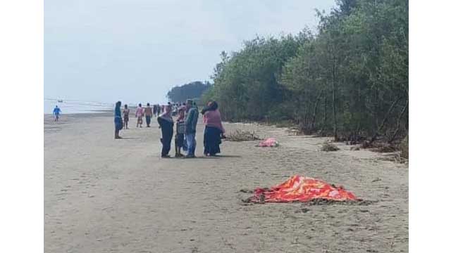 টেকনাফে অনুপ্রবেশের সময় রোহিঙ্গাবোঝাই নৌকাডুবি, ১০ জনের লাশ উদ্ধার