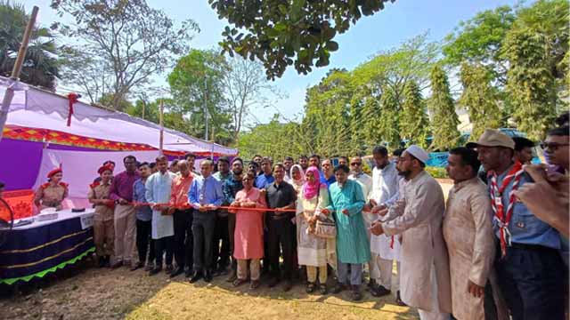 বঙ্গবন্ধুর জন্মদিনে কুবিতে বিনামূল্যে মেডিক্যাল ক্যাম্প