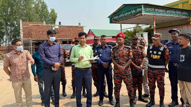 বগুড়া শেরপুরে ফিলিং স্টেশনে অভিযান, জরিমানা ও আটক ২