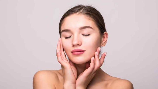 স্কিনকেয়ার ট্রেন্ডে নতুন নাম স্কোয়ালেন: আসলে কেন এত জনপ্রিয়?