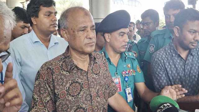 আবদুল হামিদের দেশত্যাগ নিয়ে যে তথ্য দিলেন স্বরাষ্ট্র উপদেষ্টা