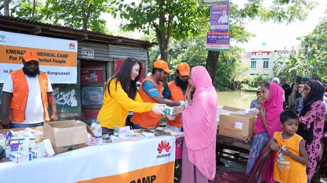 বন্যায় ক্ষতিগ্রস্তদের চিকিৎসা ও পুনর্বাসন সহায়তা দিচ্ছে হুয়াওয়ে