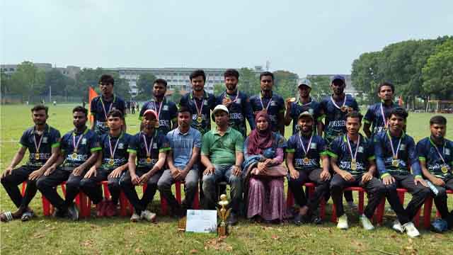 ইবি আন্তঃবিভাগ ক্রিকেটে চ্যাম্পিয়ন শারীরিক শিক্ষা ও ক্রীড়া বিজ্ঞান বিভাগ